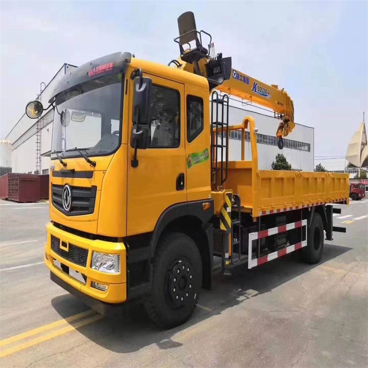 华南热作学院附近找一辆随车吊出租