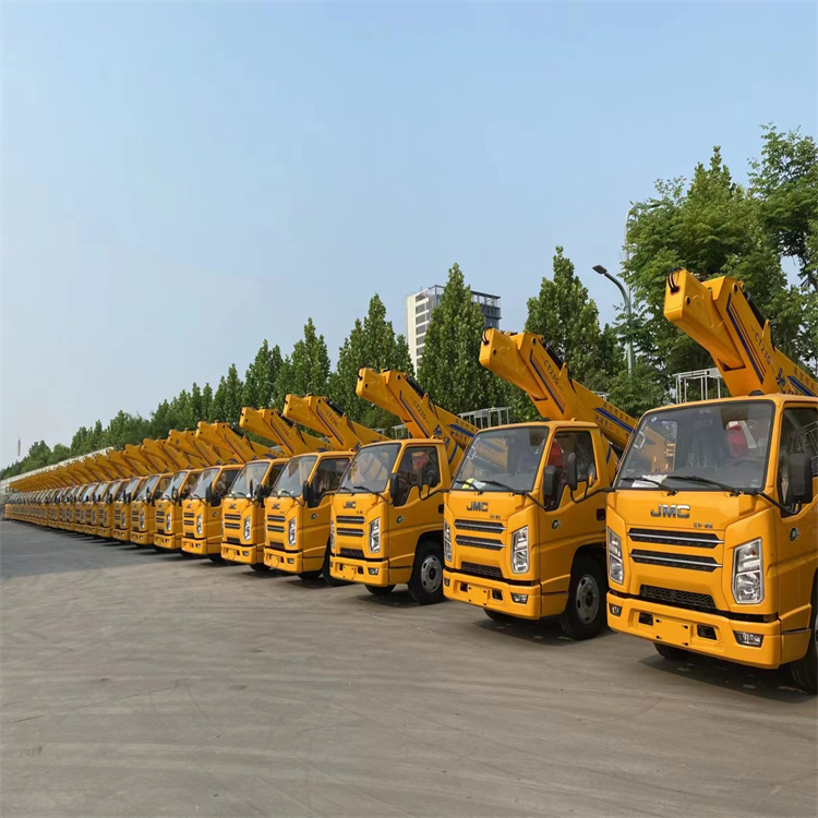 华南热作学院路灯车高空作业车出租|市政维修|广告安装